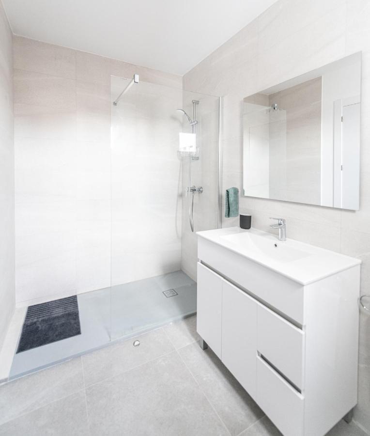 Nuevo Estudio A Metros De La Playa, Con Terraza Y Zonas Comun 3c Apartment *
