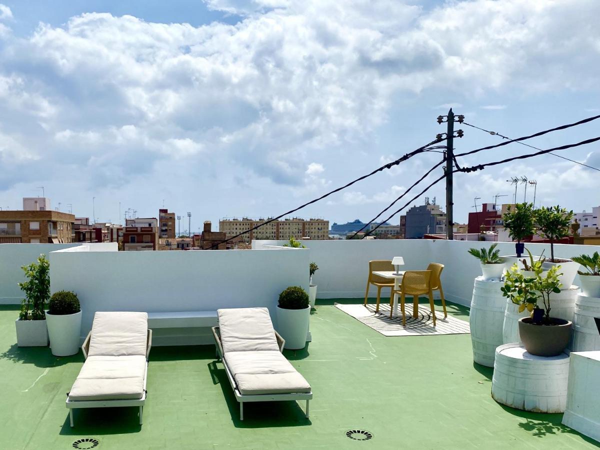 Nuevo Estudio A Metros De La Playa, Con Terraza Y Zonas Comun 3c Valencia