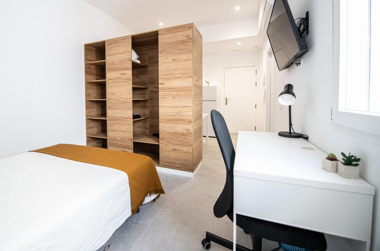 Nuevo Estudio A Metros De La Playa, Con Terraza Y Zonas Comun 3c *